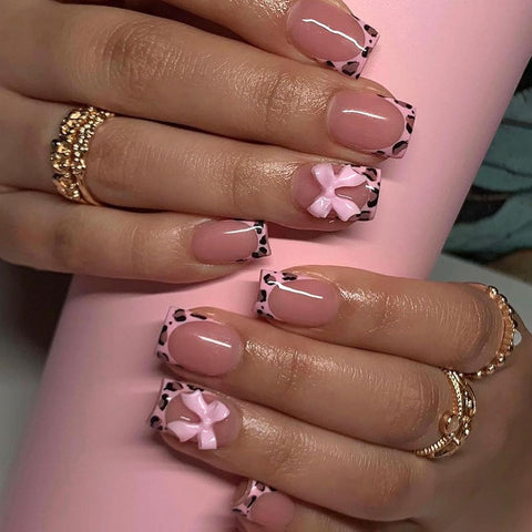 French Tip Press on Nails Short Square Fake Nails with Leopard Print French Bow Designs Nude Glue on Nails Press Ons Glossy False Nails Reusable Cute Stick on Nails for Women 24 Pcs