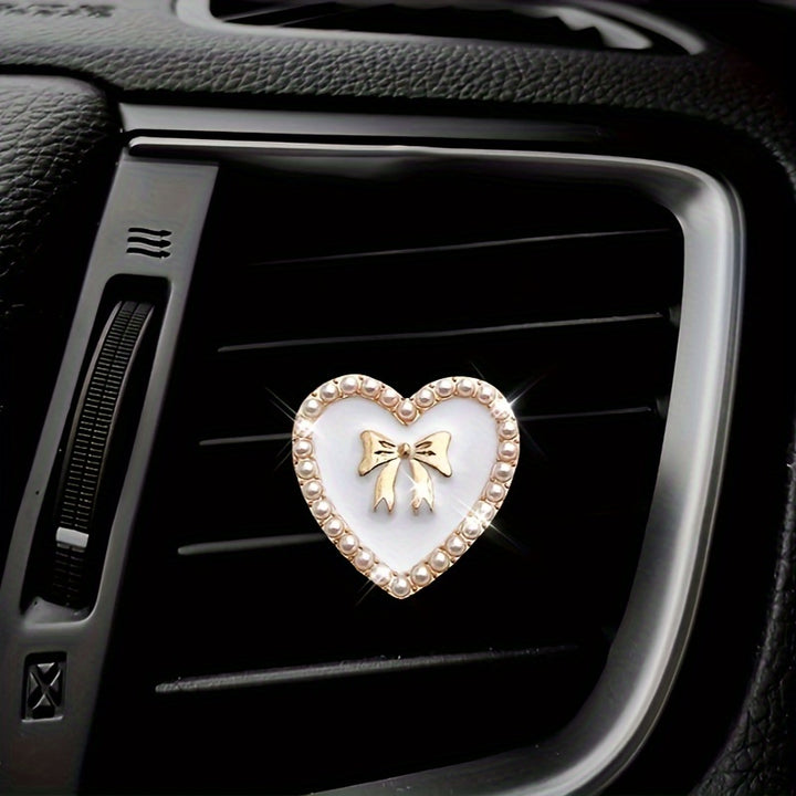 2pcs Love Heart Shaped Car Air Outlet Aromatherapy Diffuser Clips, Car Air Conditioner Decoration Clips, Car Interior Decoration Accessories - Total Trends Fusion