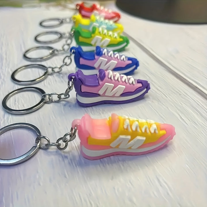 6 Mini Sneaker Keychain Pendants Fashion Creative Keychain Accessories For car keys, backpacks, wallets - in a variety of colors - Total Trends Fusion