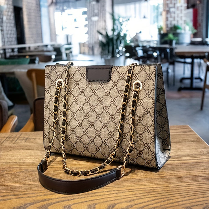 Vintage Chic Small Shoulder Bag - Fashionable Retro Printed Chain Tote Handbag for Women - Classic, Stylish, and Spacious Purse with Adjustable Strap - Total Trends Fusion