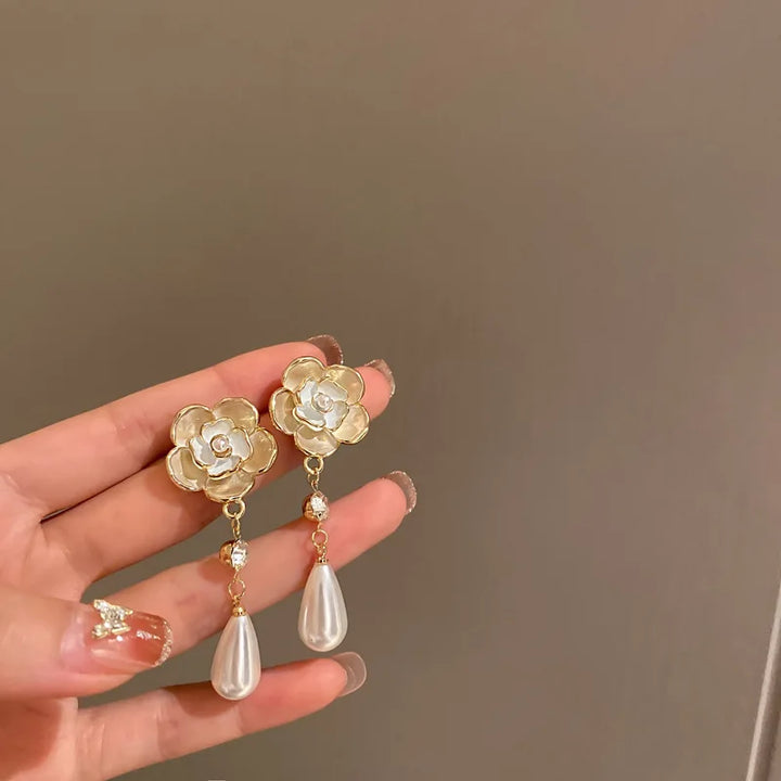 Luxury Vintage Number 5 Pearl Hoop Earrings Accessories Girls Gift Woman Earring Fashion Jewelry - Total Trends Fusion