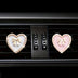 2pcs Love Heart Shaped Car Air Outlet Aromatherapy Diffuser Clips, Car Air Conditioner Decoration Clips, Car Interior Decoration Accessories - Total Trends Fusion